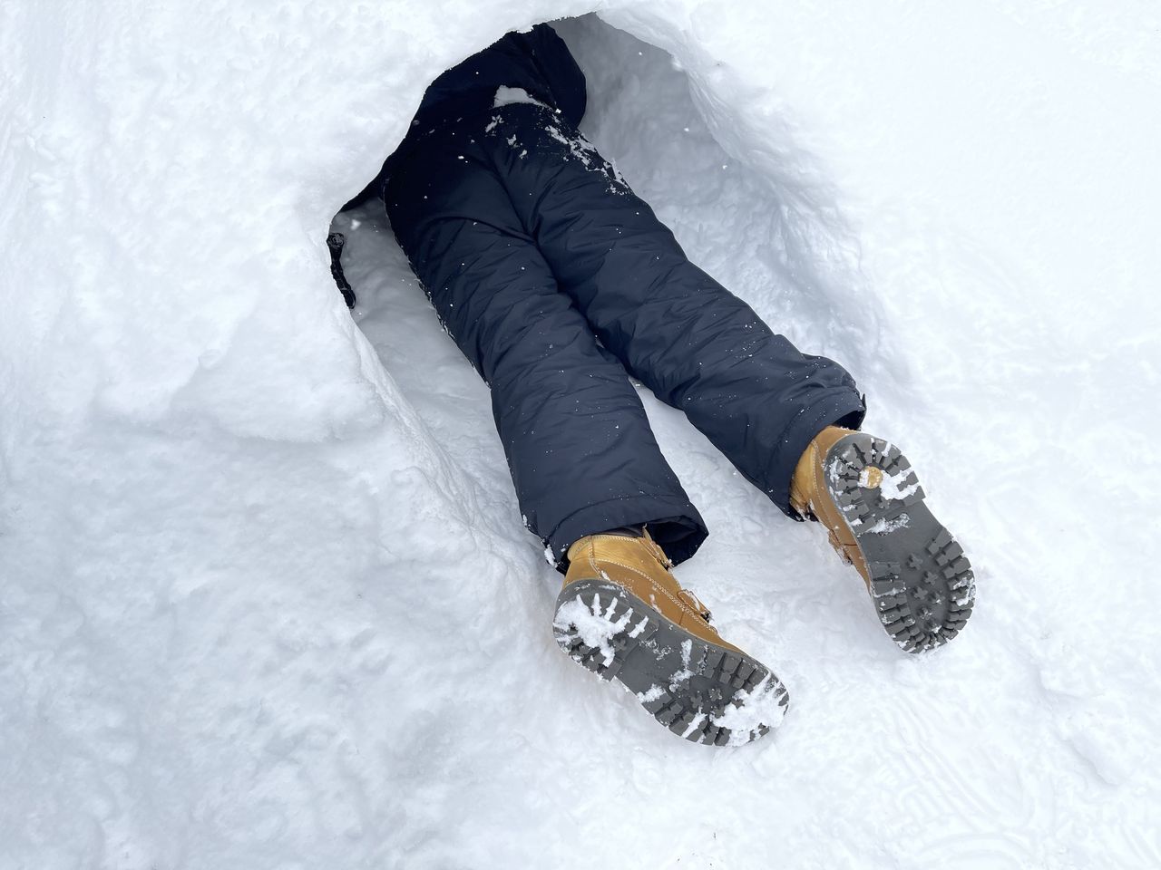 Obecna zima dopisała na tyle, że igloo powstają jak grzyby po deszczu (zdjęcie ilustracyjne) 