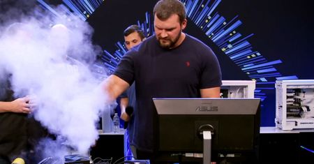 Intel pokazał to na wizji - procesor Core i9-13900K podkręcony do 8,2 GHz