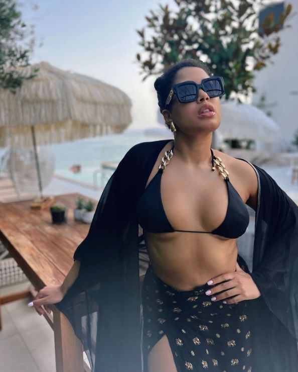 Patricia Kazadi shows her profile picture