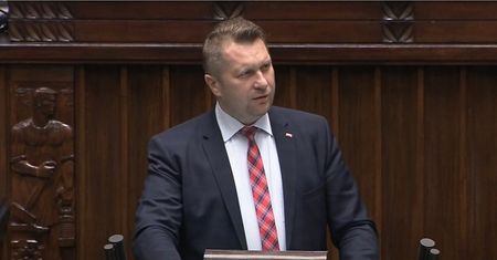 Przemysław Czarnek zakażony koronawirusem. „Czuje się dobrze”