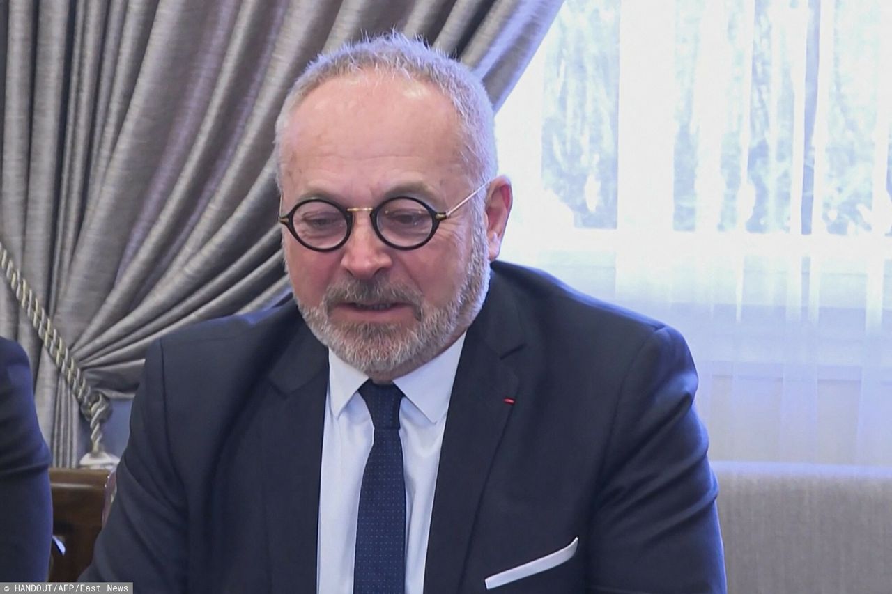 Afera we Francji. Senator chciał zgwałcić posłankę?