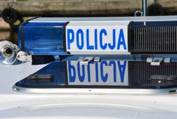 Warszawa. Został potrącony przez samochód i zmarł. Policja próbuje ustalić tożsamość ofiary