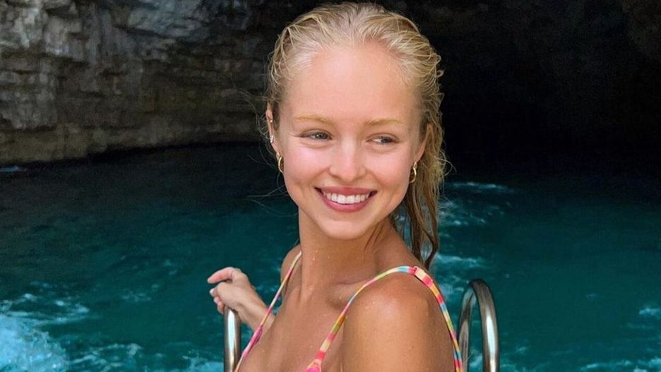 Julia Tychoniewicz pokazała się w biało-czarnym bikini
