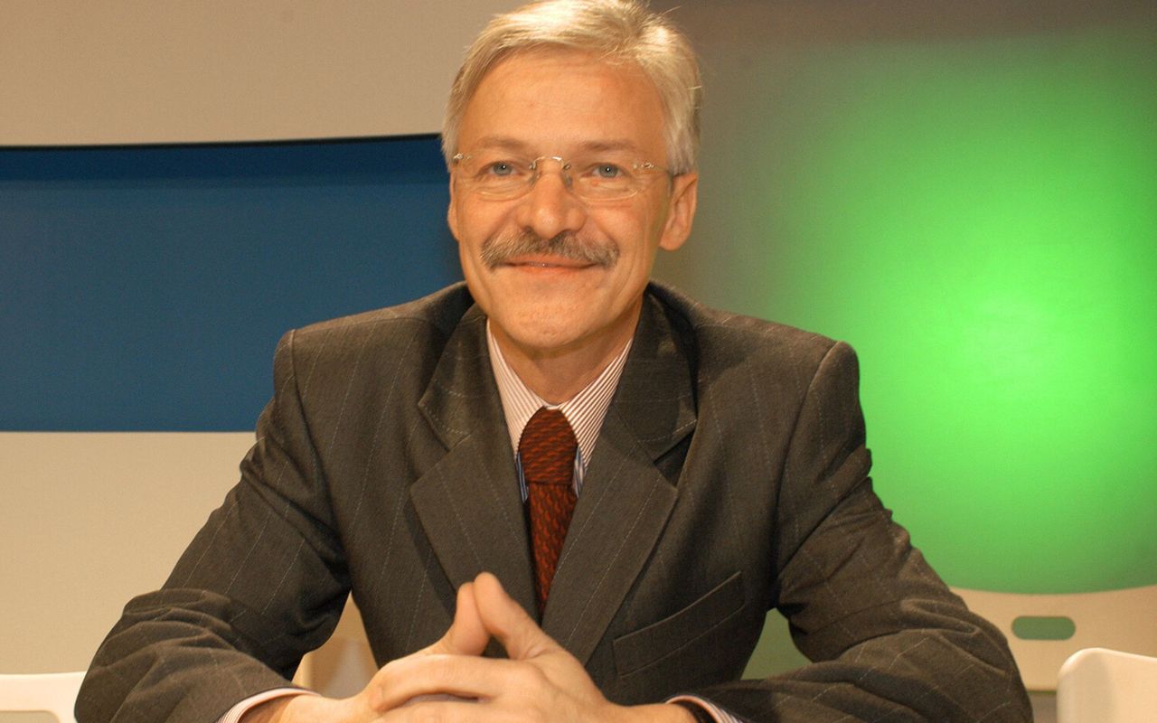 Tadeusz Zwiefka podczas Dni Otwartych TVP w 2003 roku