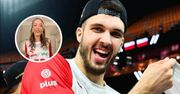 To ona skradła serce Norberta Hubera. Dzieli ich spora różnica wieku