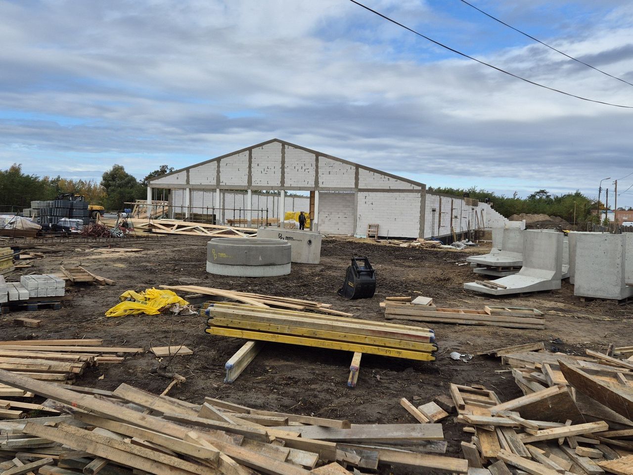 Głogów: Błyskawiczna budowa przy Sikorskiego