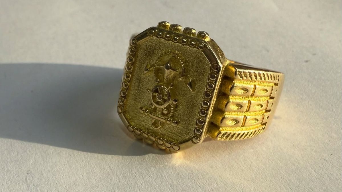 Jeden z podrabianych sygnetów