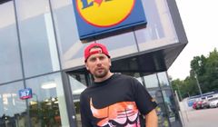 Sylwia Bomba i Greg Collins rapują reklamując Lidla