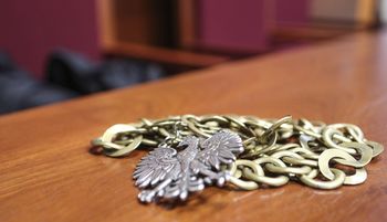 Ostrołęka: 14‑latek ważył 10 kg. Matka skazana za usiłowanie zabójstwa