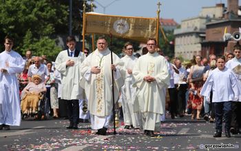 Procesja Bożego Ciała w Gorzowie. Utrudnienia dla kierowców i pasażerów MZK