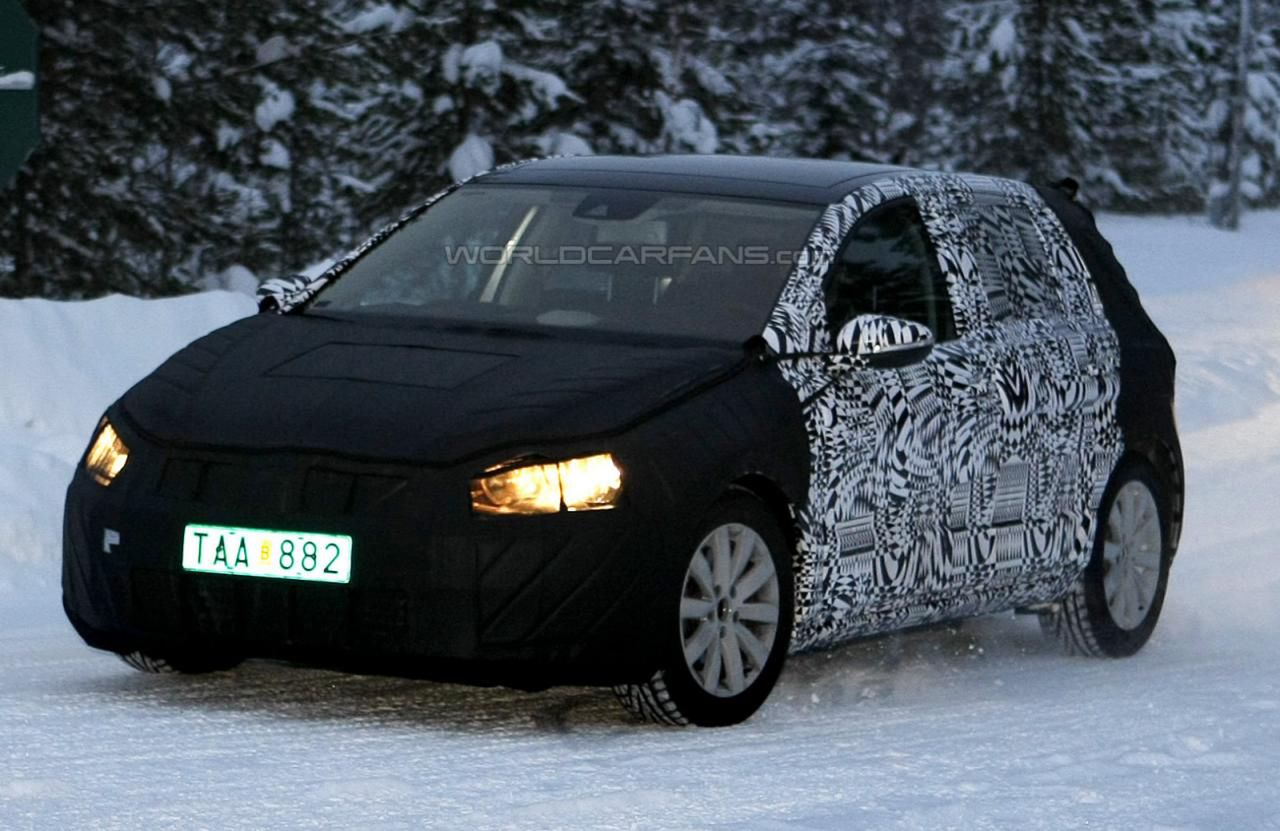 Zimowe testy Volkswagena Golfa VII generacji (2013) [aktualizacja]