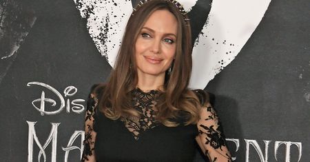 Angelina Jolie spotyka się ze znanym aktorem? Chciała zaprosić go na randkę