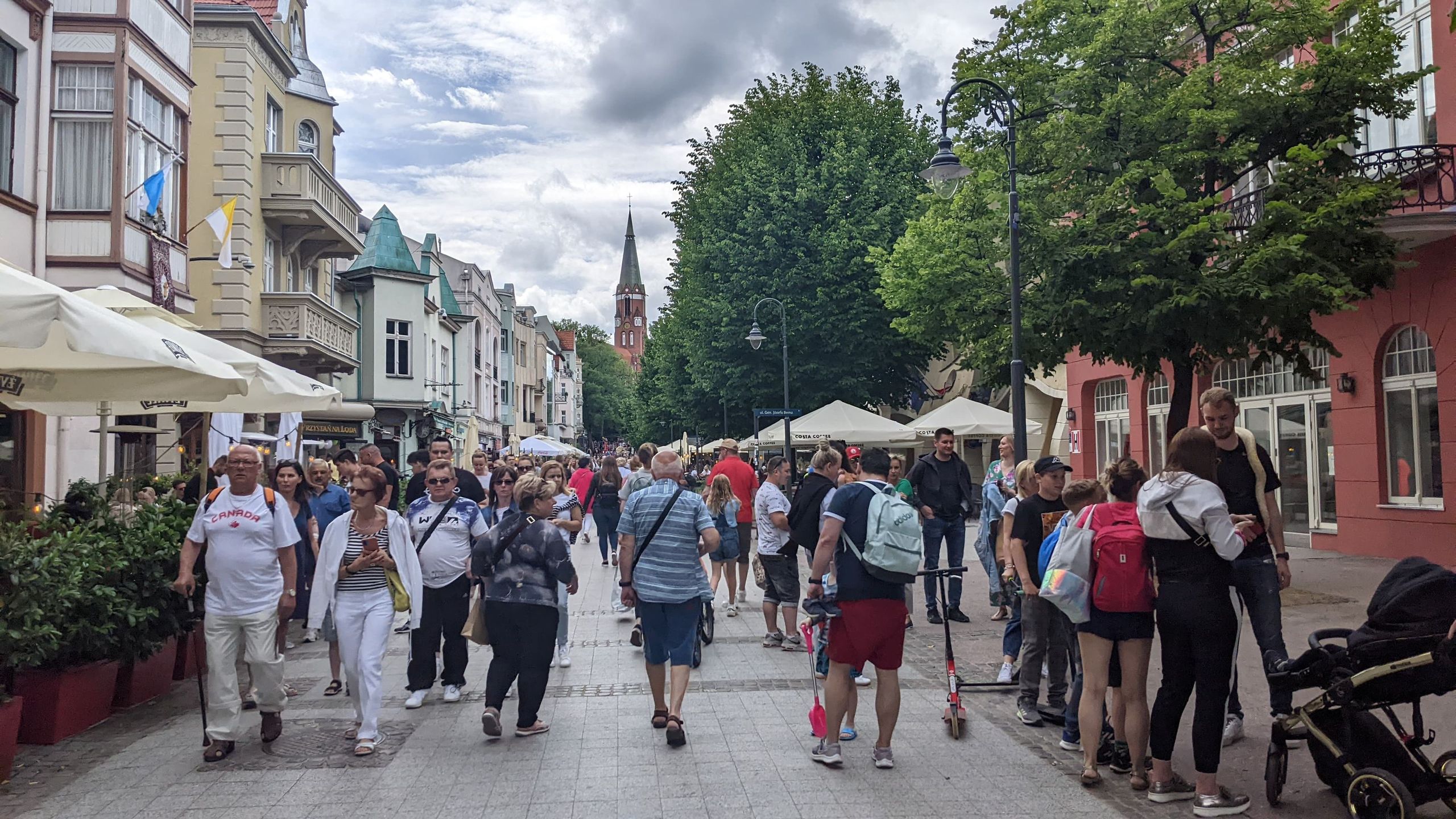 W Sopocie są prawdziwe tłumy 
