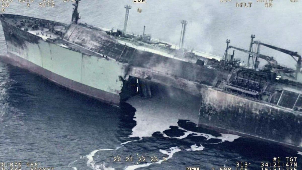 Uszkodzony tankowiec Arctic Metagaz