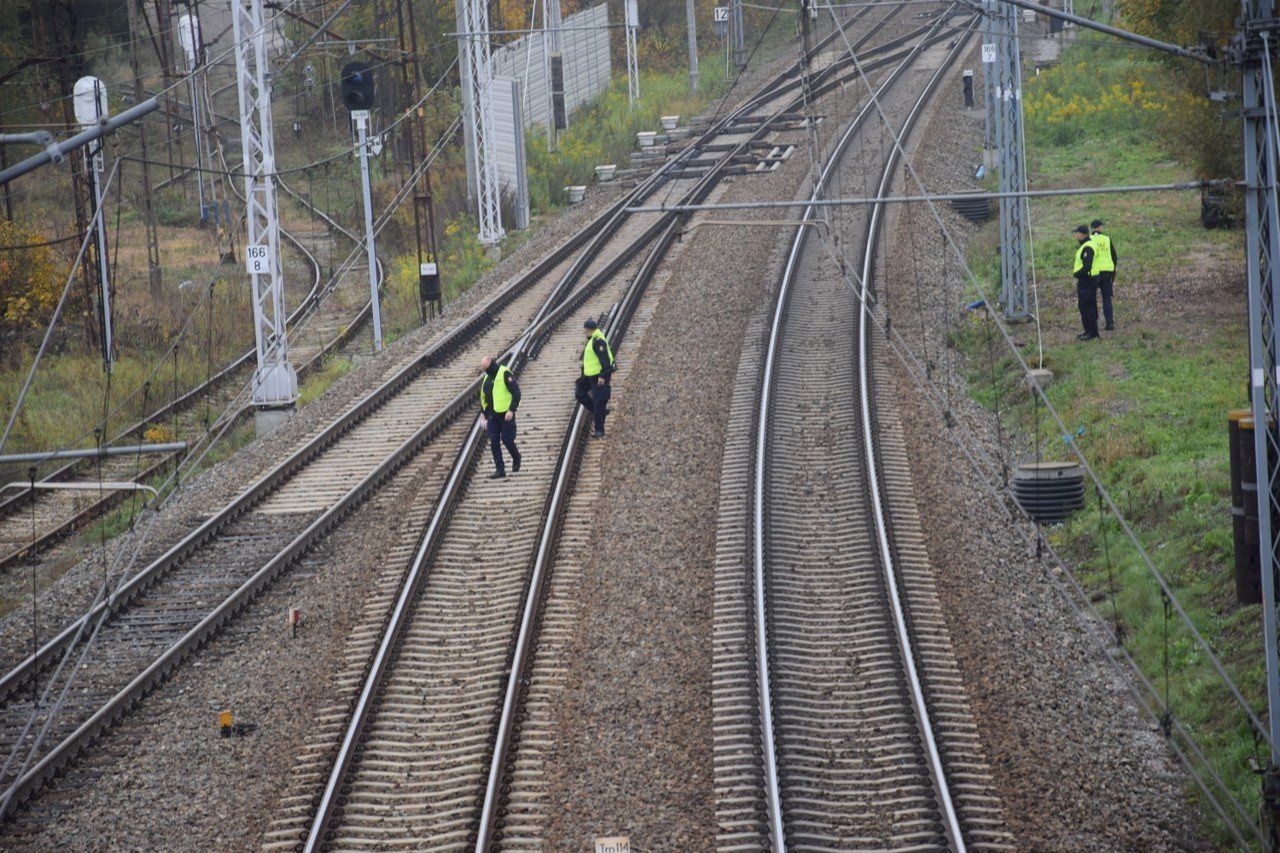 Ćwiczenia strażaków i innych służb odbyły się w Zduńskiej Woli Karsznicach