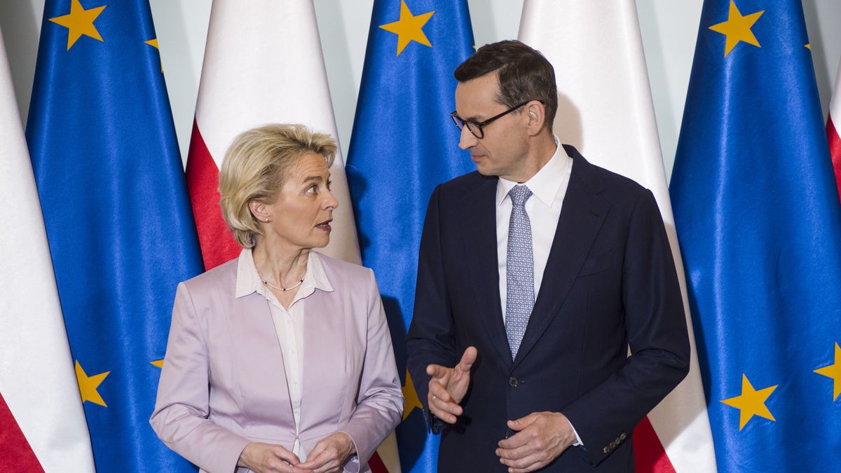 Ursula von der Leyen and Mateusz Morawiecki, Polish Prime
WARSAW, MAZOWIECKIE, POLAND - 2022/06/02: Ursula von der Leyen and Mateusz Morawiecki, Polish Prime Minister are seen prior to the meeting. European Commission President Ursula von der Leyen visits Warsaw as Polish recovery plan is approved. EU has approved Polands post-pandemic recovery plan, a necessary step for the country to access over 35 billion euro in EU funds. (Photo by Attila Husejnow/SOPA Images/LightRocket via Getty Images)
SOPA Images
visitation, politicians, recovery plan, eu funds