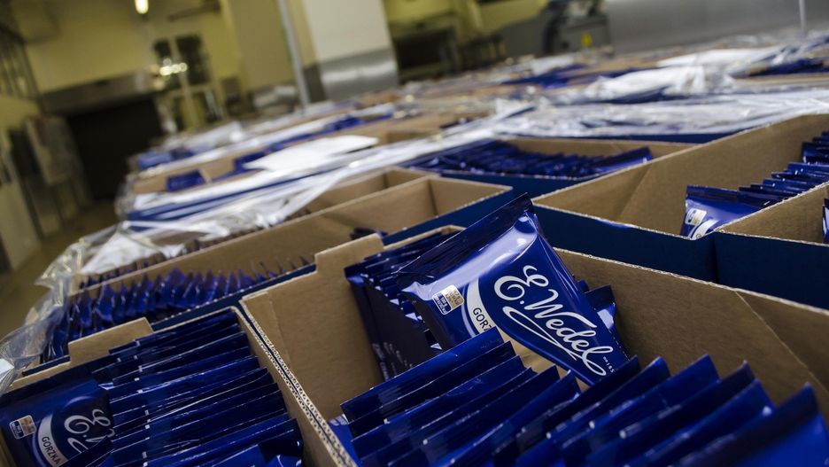 W 2025 roku Wedel konsekwentnie rozszerzał ofertę, wprowadzając nowe smaki czekolad (m.in. Karmelowa NADZIANA) oraz produkty we współpracy z markami Tymbark, OnlyBio i Mini Melts. 