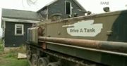 Drive a tank powraca z nowymi atrakcjami. Tym razem zajmują się branżą budowlaną [wideo]