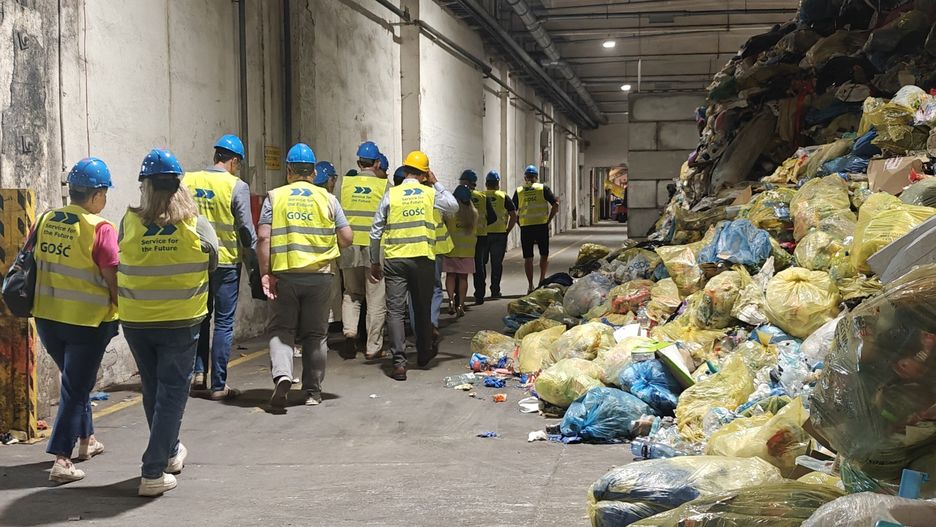 FCC Tarnobrzeg będzie nadal świadczyć usługę odbioru, transportu i zagospodarowania śmieci w 2026 roku