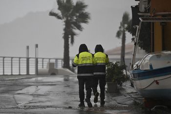 Sztormy i ewakuacje we Włoszech. Ambasada ostrzega