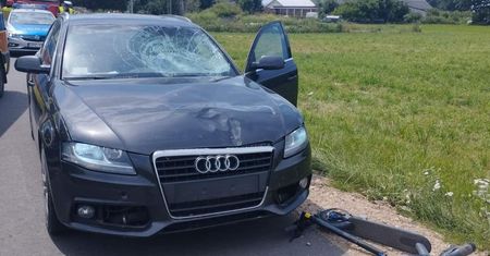 11-latek na hulajnodze elektrycznej zderzył się z audi. Interweniował śmigłowiec LPR