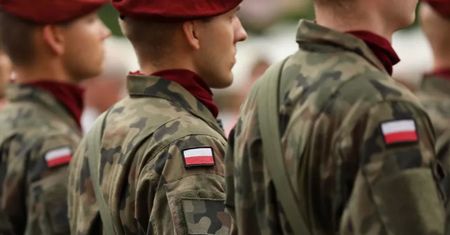 Nowe szkolenia wojskowe. Zapraszają chętnych. Płacą nawet 6,3 tys. zł