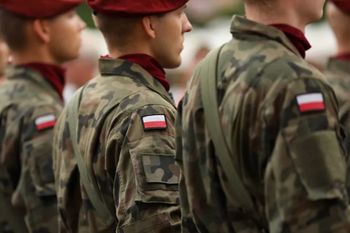 Nowe szkolenia wojskowe. Zapraszają chętnych. Płacą nawet 6,3 tys. zł