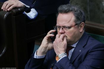 Szejna ma problem. Chodzi o zegarek