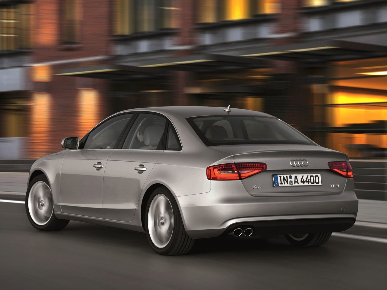 Audi A4 B8 - zadowolenie zależy od szczęścia w zakupie dobrego egzemplarza.
