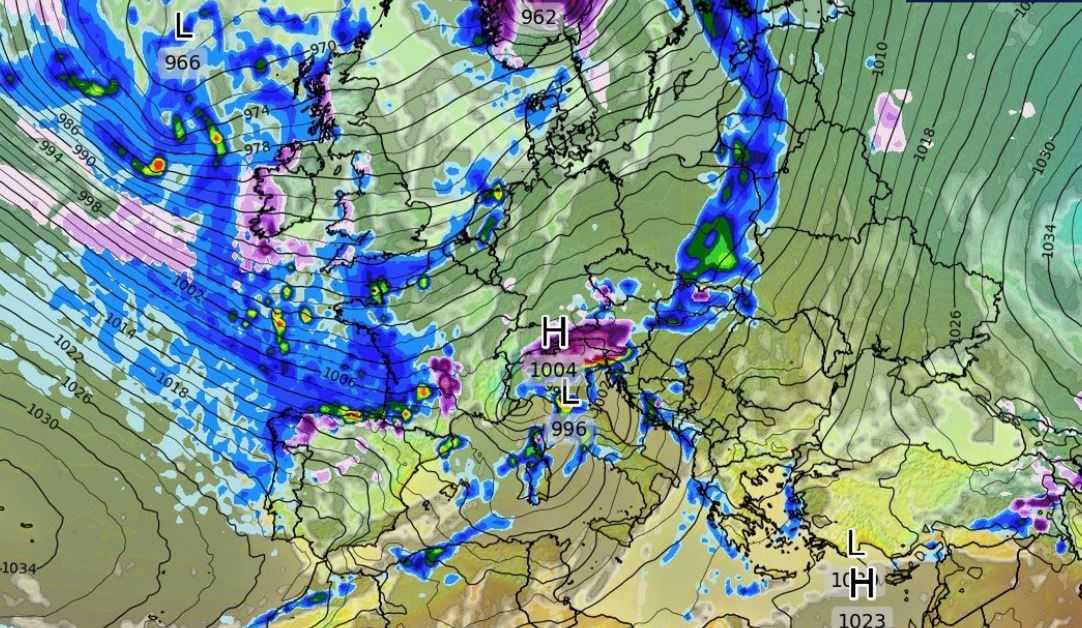 Pogoda na Wielkanoc. Niemiłe zaskoczenie w prognozie/ mapa pogodowa