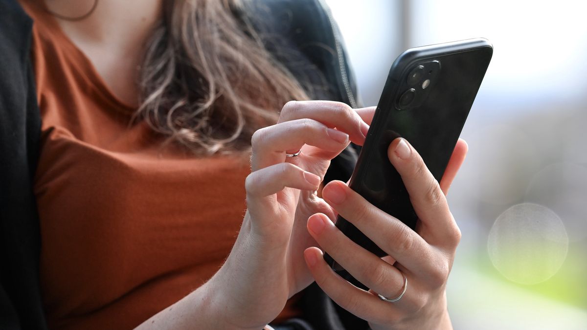 Smartfony podrożeją, a szara strefa sporo zyska. Takie będą skutki wprowadzenia opłaty reprograficznej zdaniem branży