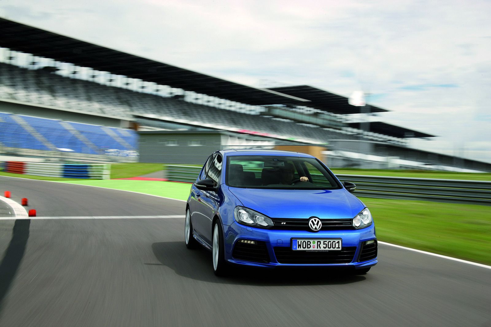 VW Golf R