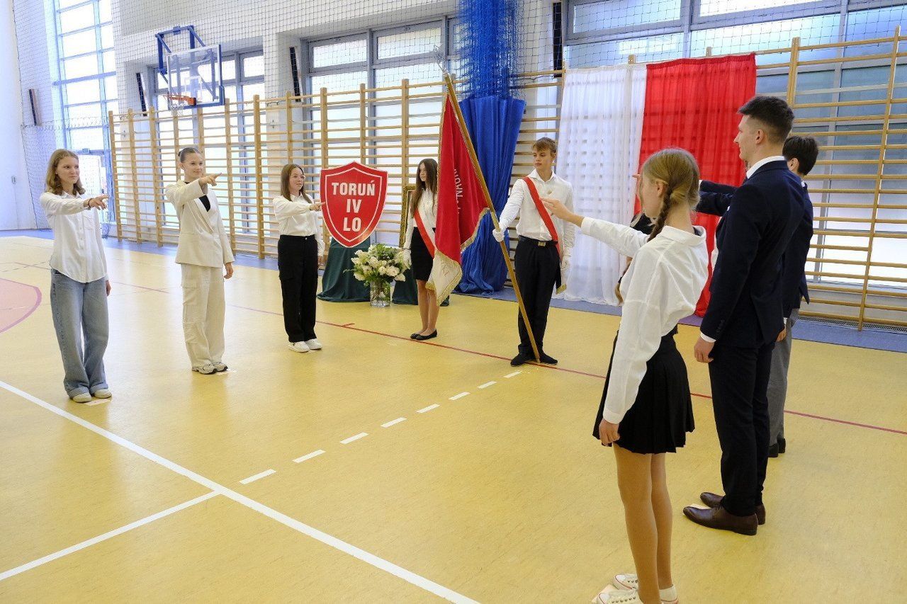IV LO z ul. Warszawskiej to jedna z najlepszych szkół w regionie i kraju