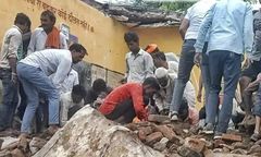 Tragedia w Indiach. Zawalił się dach szkoły, są ranne i zabite dzieci