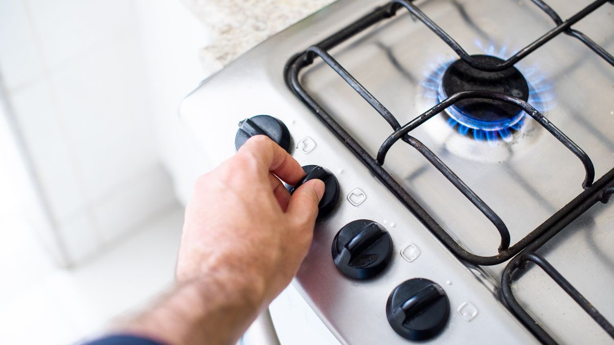 Zapasy gazu w UE topnieją szybciej niż zwykle. KE uspokaja