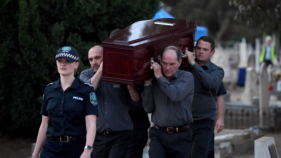 Policja Australii Południowej dokonała ekshumacji szczątków tzw. człowieka z Somerton, próbując ostatecznie ustalić jego tożsamość