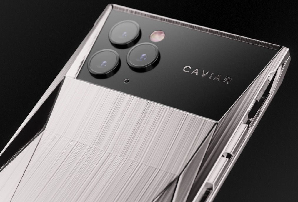 Caviar Cyberphone, czyli zmodyfikowany iPhone, który spodobałby się Elonowi Muskowi 2