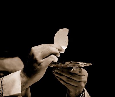 Koronawirus w Lublinie. Proboszcz zarażony, księża na kwarantannie