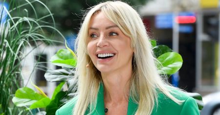 Agnieszka Woźniak-Starak jako Sharon Tate zaliczyła WPADKĘ na imprezie u Joanny Przetakiewicz (FOTO)