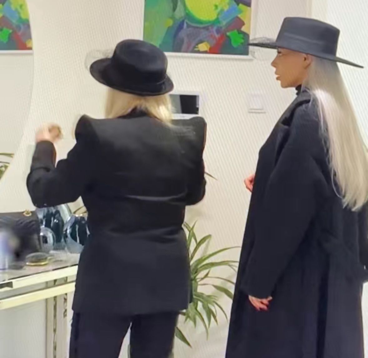 Julia von Stein wyprawiła "królewski pogrzeb" Pani Gosi