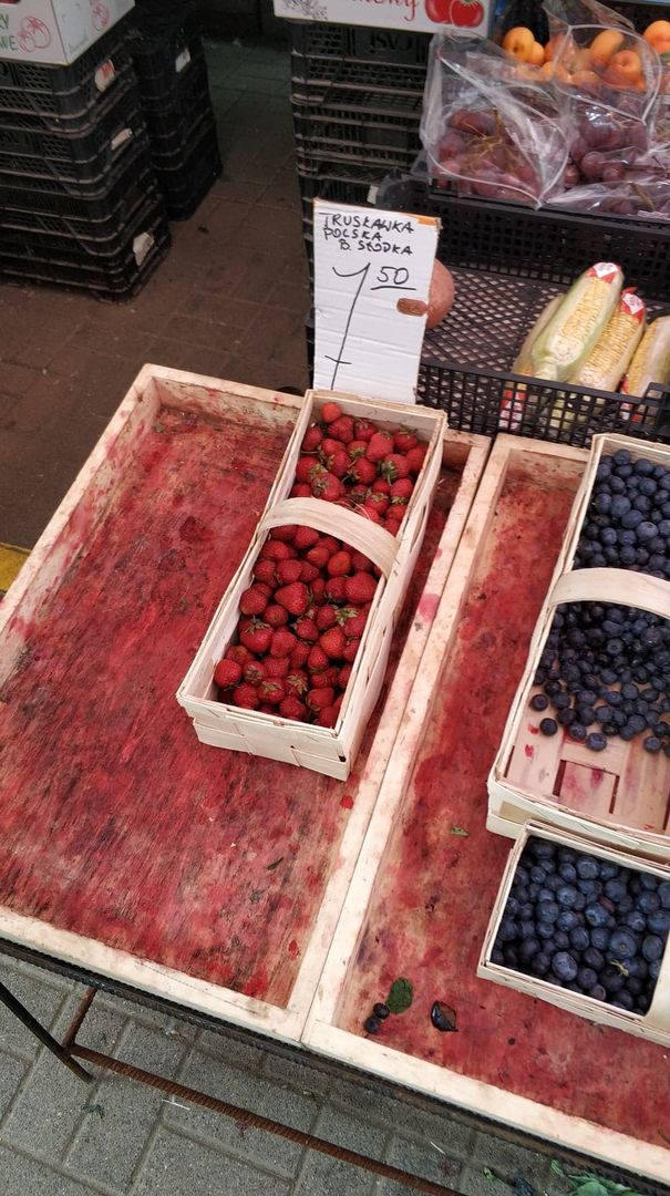 Truskawki po 7,50 zł/kg schodziły niezwykle szybko.