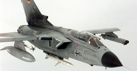 Broń jądrowa dla Białorusi. Magazyny dla niej powstawały także na terenie Polski