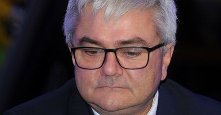 Rząd zapomniał o strategii? Ekspert punktuje nowe obostrzenia