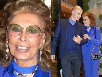 Sophia Loren w królewskim błękicie je kolacje z synem w greckiej restauracji (ZDJĘCIA)