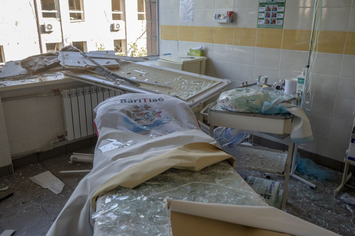 Rosjanie atakują ochronę zdrowia. Lekarze bez Granic: to już schemat