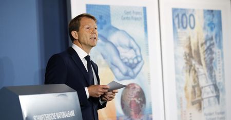 Frankowicze zapłacą wyższe raty. Ekonomiści przewidują, co zrobi Bank Szwajcarii