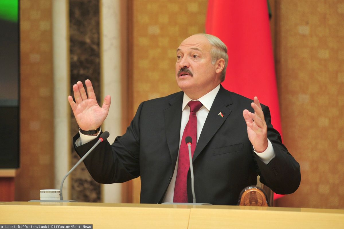 Łukaszenka się tłumaczy. Przy okazji atakuje władze Ukrainy
