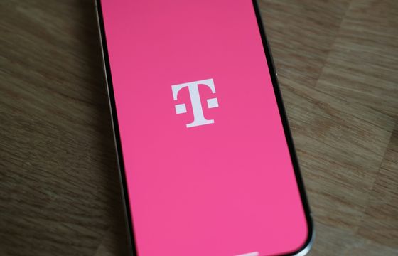 T-Mobile odbierał zniżkę. Teraz ma ją zwrócić