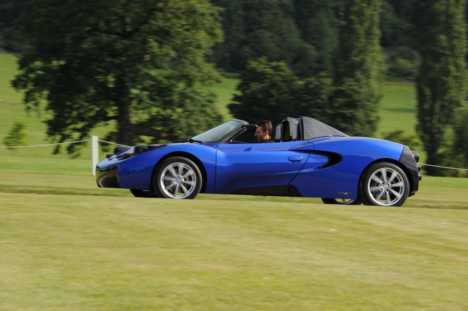 Toray Teewave AR.1 Gordon Murray Design