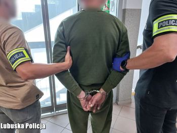 Gorzów Wielkopolski: 42-latek brutalnie zaatakował nożem dwóch Gruzinów. Za usiłowanie zabójstwa grozi mu dożywocie